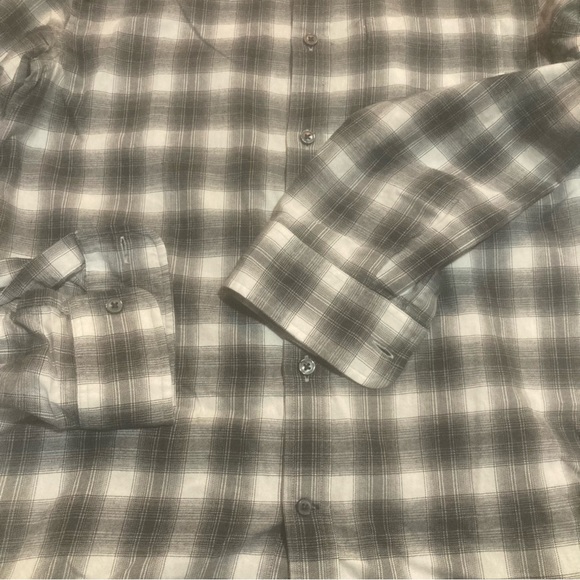 Club Monaco long sleeve shirt - Picture 6 of 6